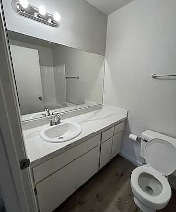3rd image of 7330 Village Green Dr