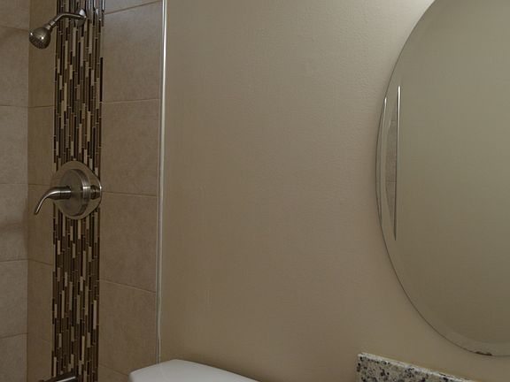 5th image of 114 Mayfield Dr