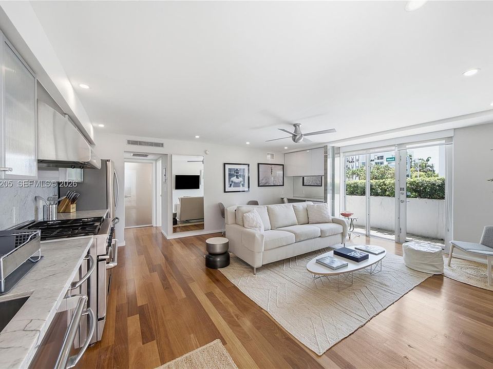 1st image of 1601 West Ave APT 101