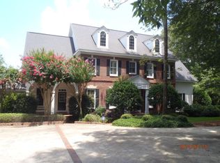 237 W Canebrake Blvd, Hattiesburg, MS 39402