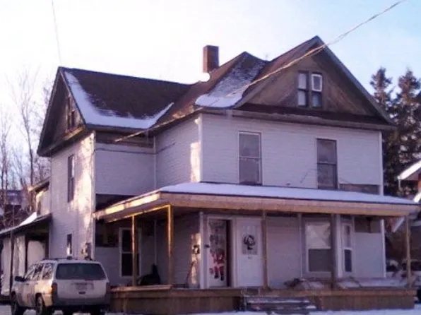 164 Park St, Malone, NY 12953