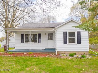 509 S Union St, Parma, MI 49269