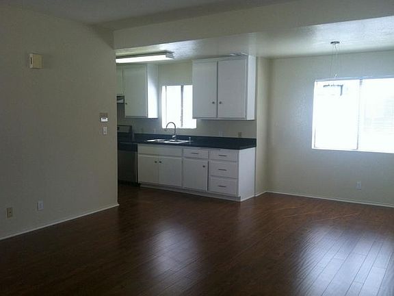 2nd image of 1935 Corinth Ave APT D
