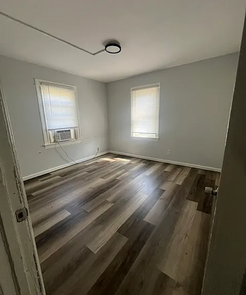 2107 Lake Ave — Photo 1