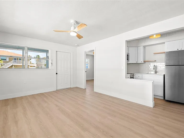 13388 1st St E #C — Photo 14