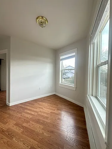 Davis Place Apartments Photo 1