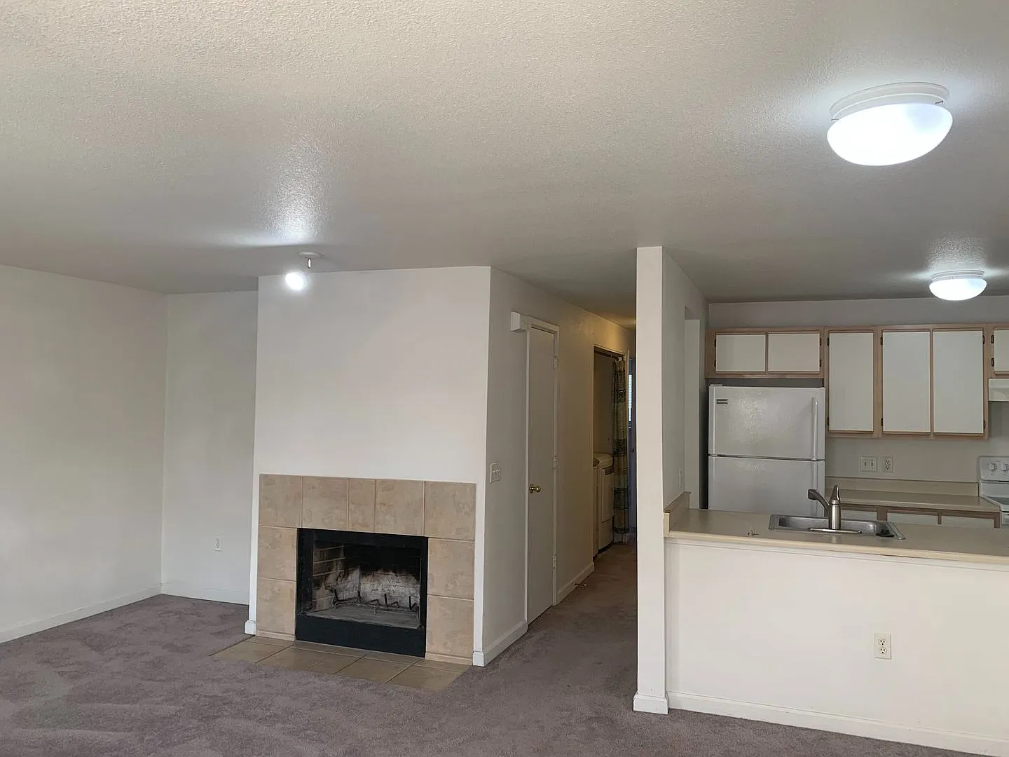 2 bed, 2.0 bath, 1010 sqft, $1,650 — Photo 3