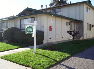 1230 Juniper Dr APT C, Gilroy, CA 95020