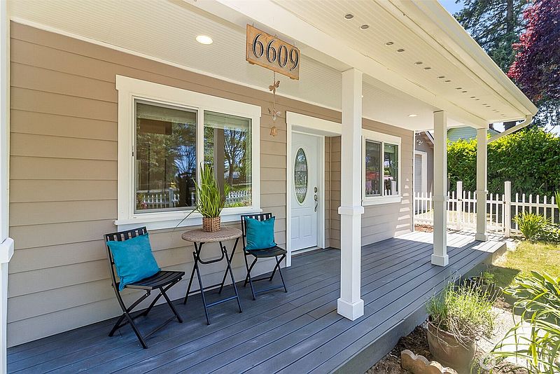 3rd image of 6609 Elliot Way
