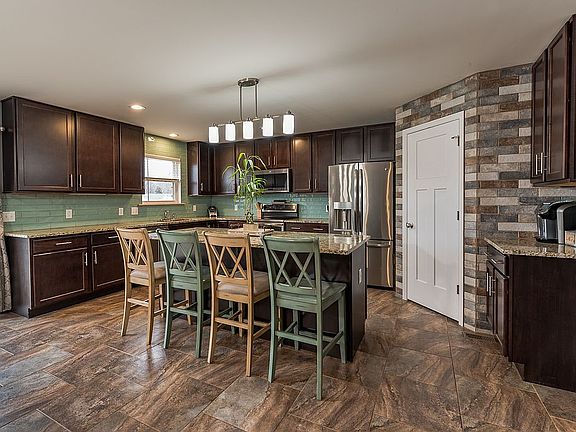 Many upgrades in kitchen 