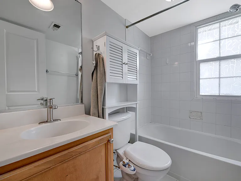 700 Jefferson St NW #103 — Photo 7