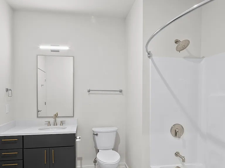 Flats at Carriage Commons — Photo 16