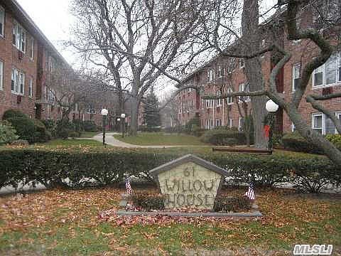 2nd image of 61 Maine Ave APT A4
