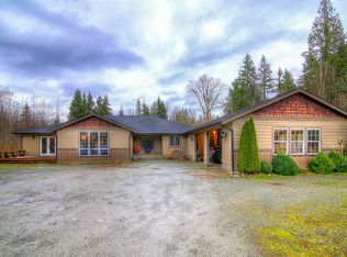 9233 186th St NE, Arlington, WA 98223