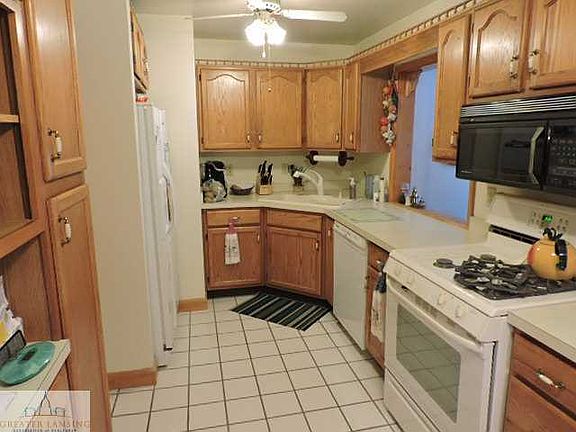 4th image of 1441 E Glenhaven Ave
