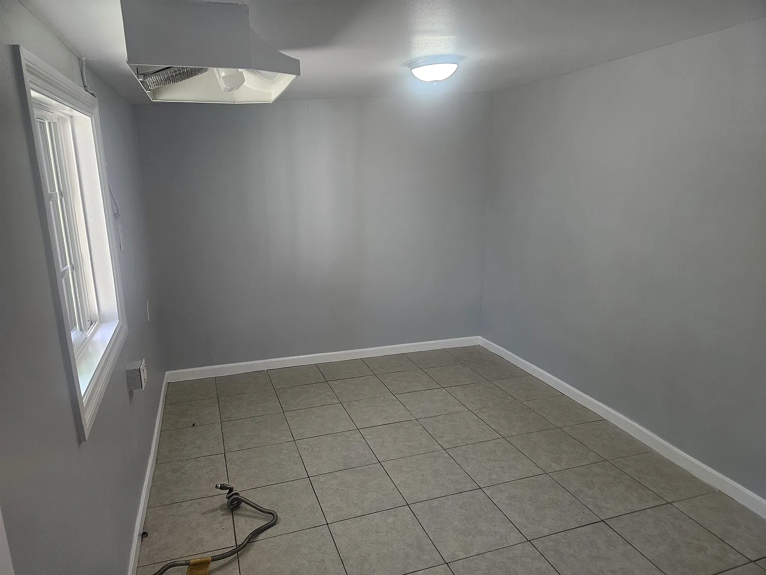 1 bed, 460 sqft, $1,800 — Photo 3
