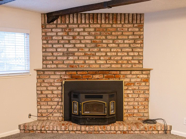 609 Poinsettia Ave — Photo 17