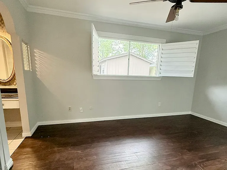 7407 Riptide Dr — Photo 11