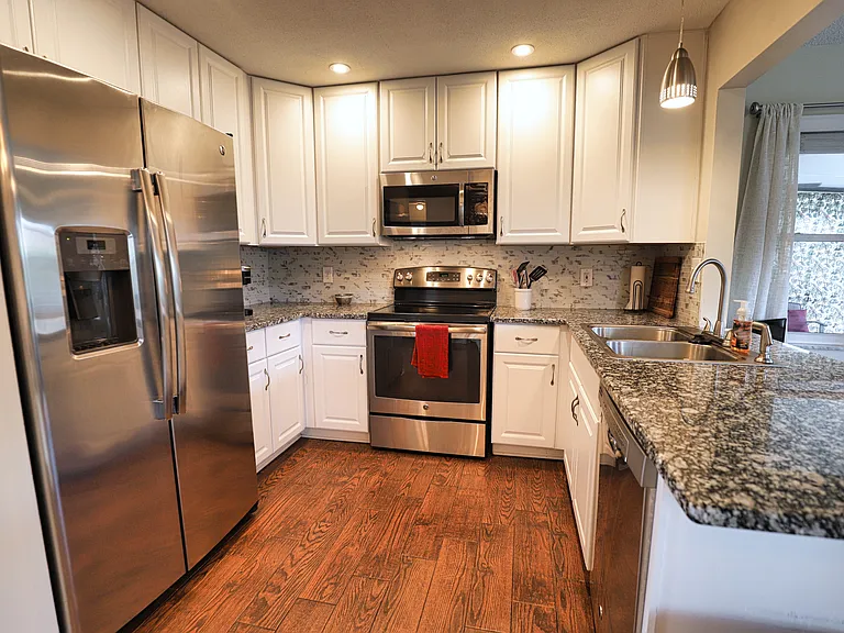 4215 Pandora Rd — Photo 9
