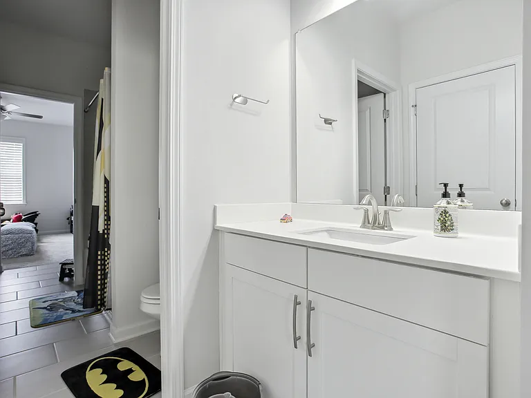 7925 Tiberon Pkwy #0 — Photo 9