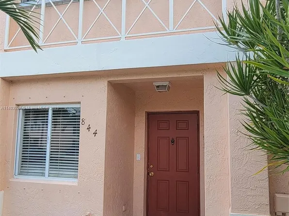 844 NW 208th Dr #844, Hollywood, FL 33029