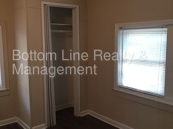 4th image of 559 Williamson St
