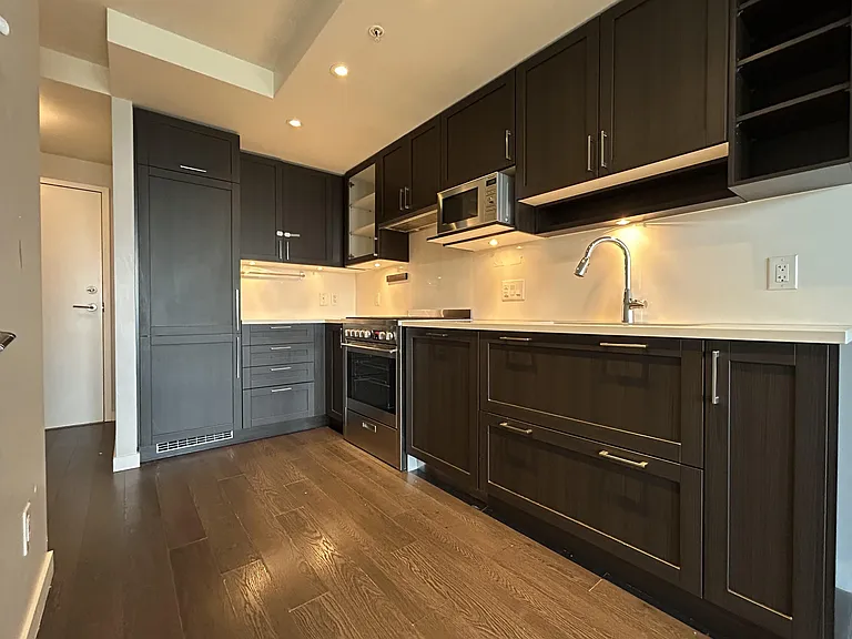 5515 Boundary Rd #2703 — Photo 2