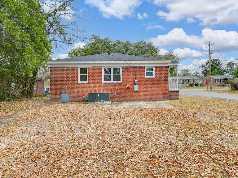 3001 Truman St — Photo 27