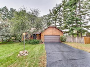 11919 Porter Cir N, Champlin, MN 55316