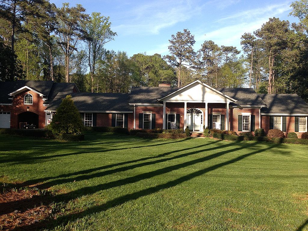 6165 Riverside Dr, Sandy Springs, GA 30328 | Zillow
