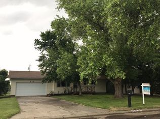 410 W 17th St, Larned, KS 67550