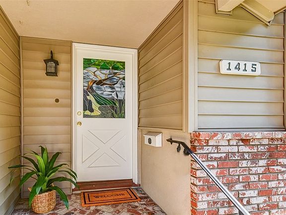2nd image of 1415 Sudene Ave