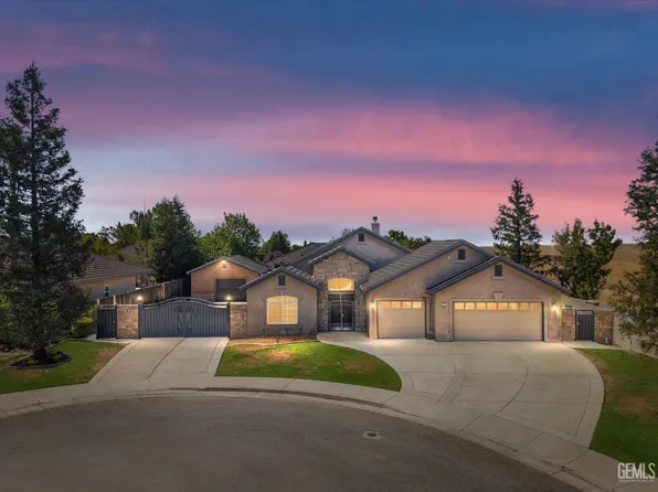 10703 Petty Ct, Bakersfield, CA 93306