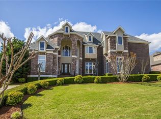 51 Buckingham Dr, Rogers, AR 72758