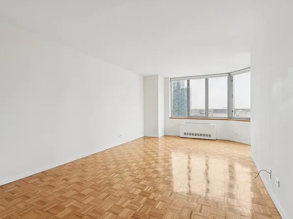 500 West 43rd Street 20 H-J image 3 of 12