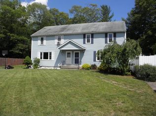 51 Baylies Rd, Taunton, MA 02780