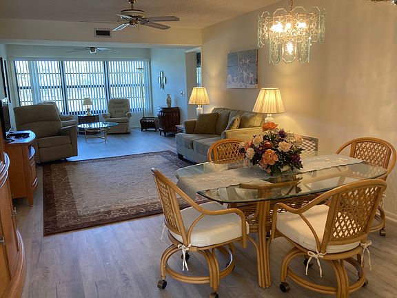 5th image of 20 Plantation Dr APT 206