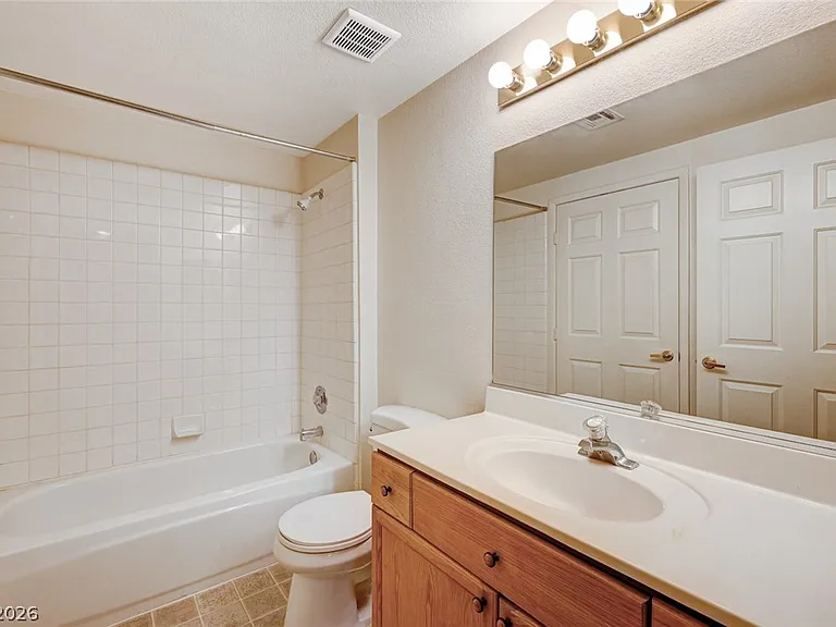 10553 Pine Pointe Ave #102 — Photo 22