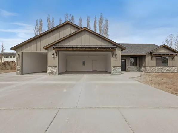 N299OR Duplex, 299 Camas St #Adu, Sugar City, ID 83448