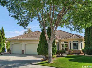322 Collins Crescent, Saskatoon, SK S7N 4K7