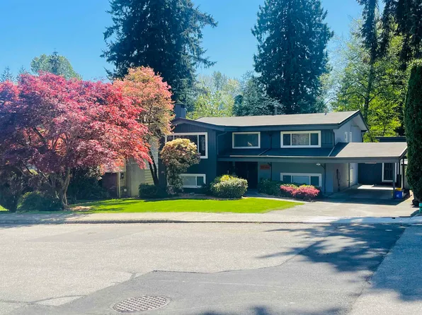2549 Bendale Rd, North Vancouver, BC V7H 1G6