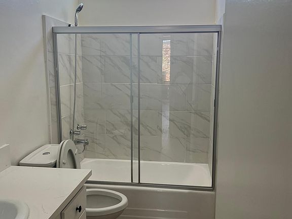 3rd image of 3848 W 226th St APT 226