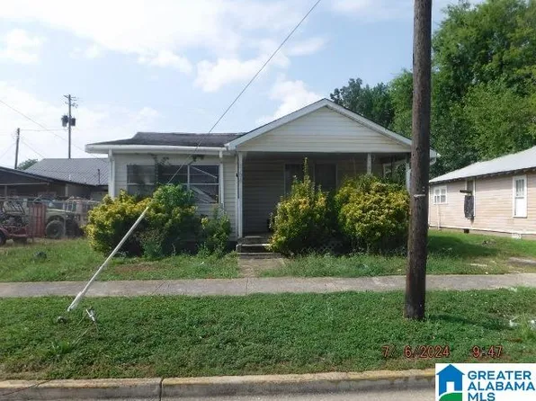 2706 Sansom Ave, Gadsden, AL 35904