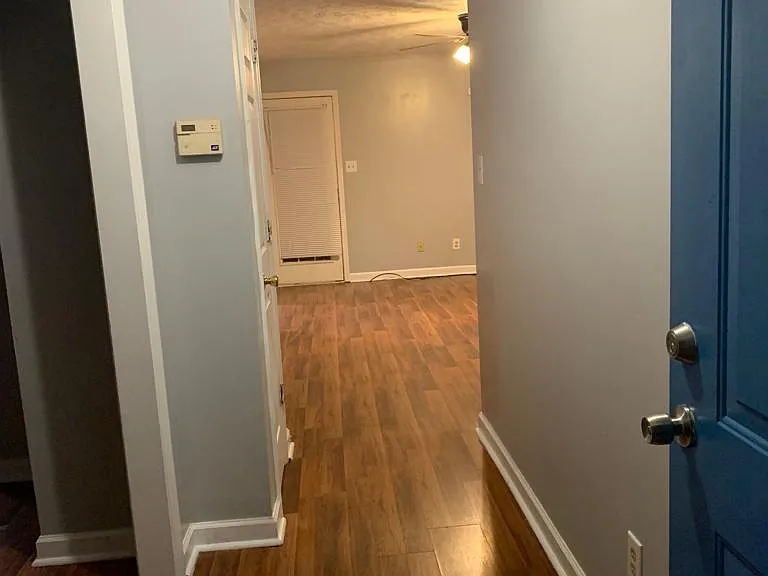 109 Dallas St — Photo 11
