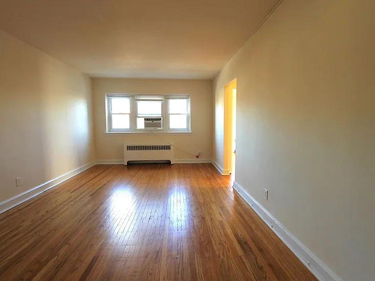 353-357 W Mount Airy Ave — Photo 104