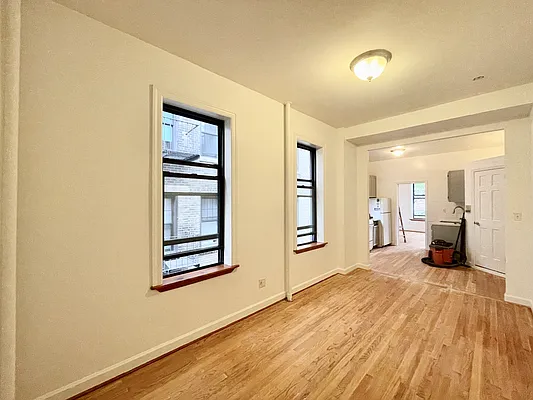 Rented by Highline Residential | media 14