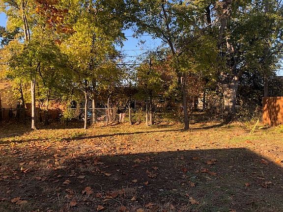 2nd image of 1711 E Tucker Blvd