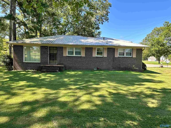 1018 Brown St, Boaz, AL 35957