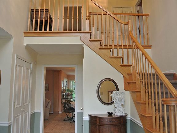 3rd image of 60620 Woodstock Ct