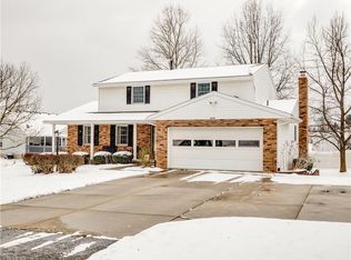 2230 Saddle Creek St NE, Canton, OH 44721